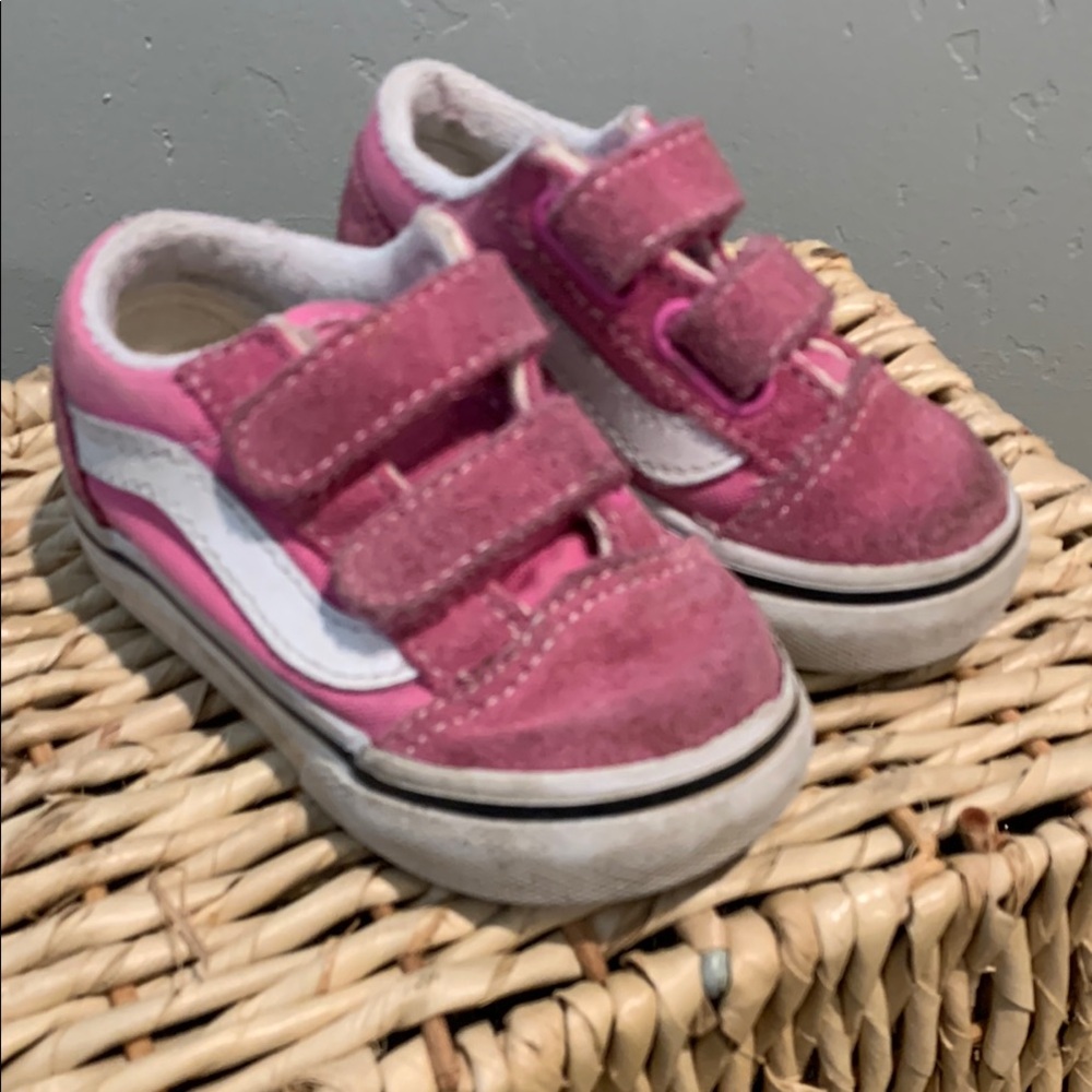 Vans Pink Velcro Suede Toddler Sneakers Kids Skate Shoes US Size 4